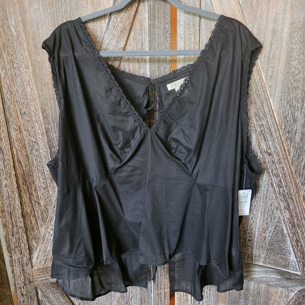 Torrid Festi Shirt Women's Size 3 Black Tie Back Sleeveless Sheer Lightweight